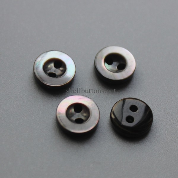 2 holes natural black shell buttons